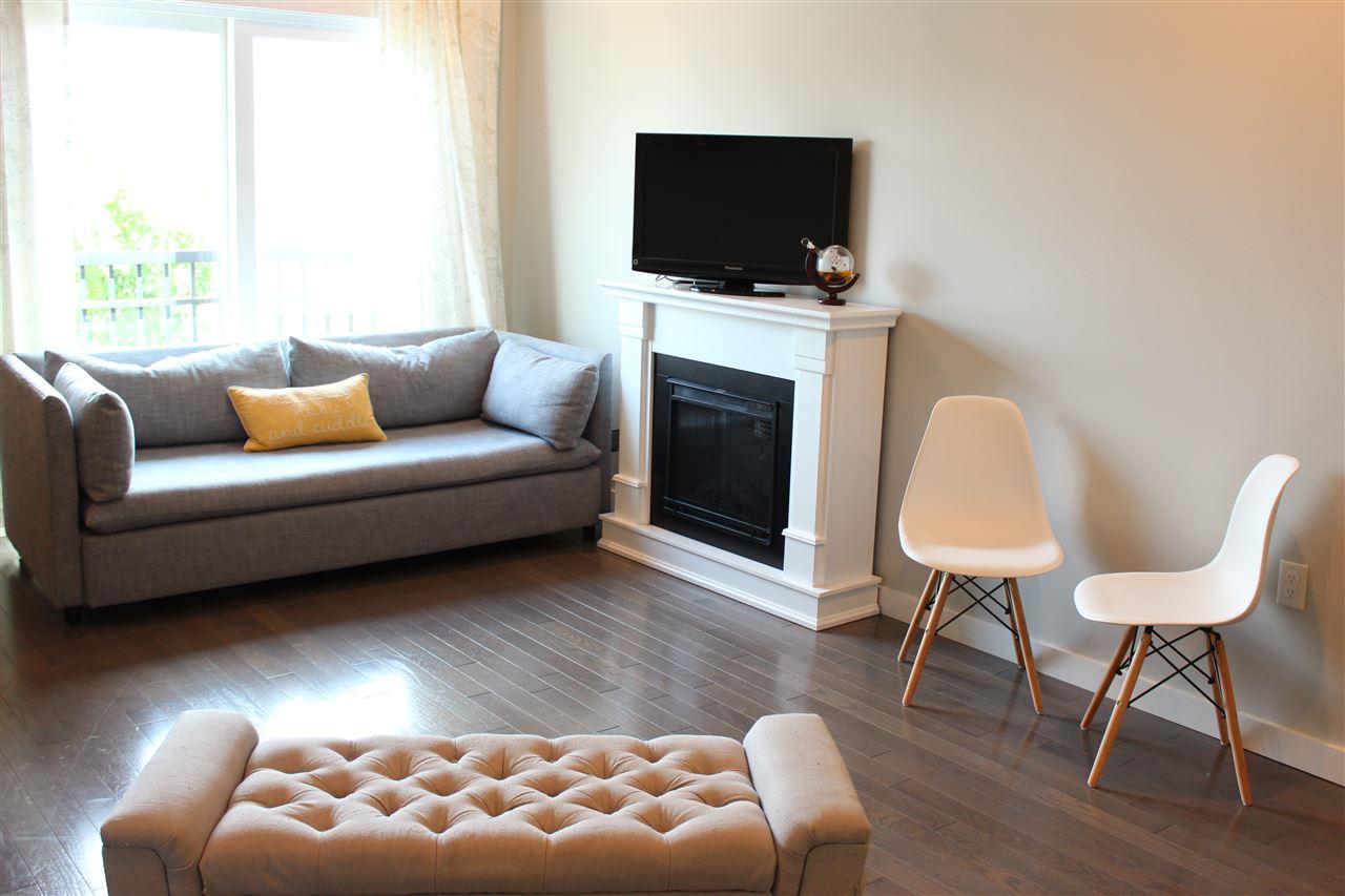 302 Palisade Ave - Photo 1