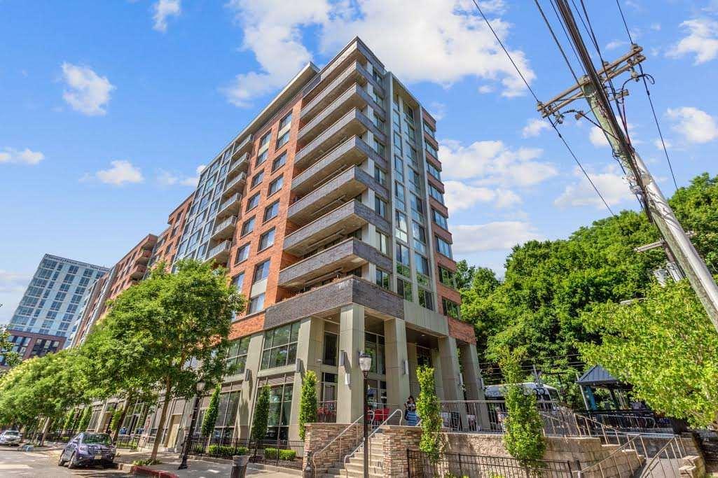 800 Jackson St - Photo 1
