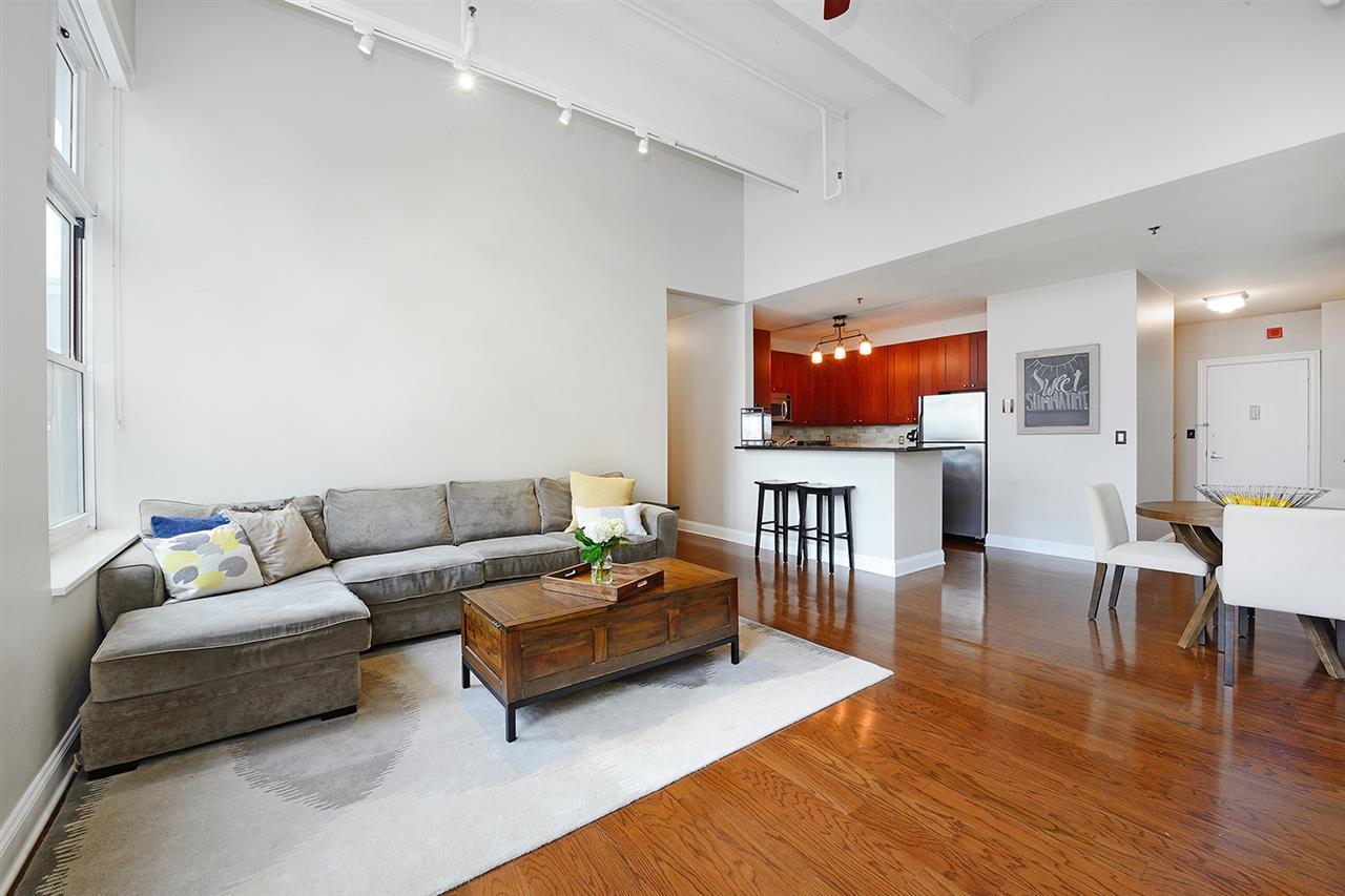 1500 Washington St - Photo 1
