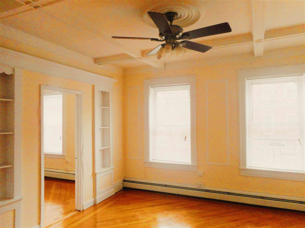 66 Romaine Ave - Photo 1