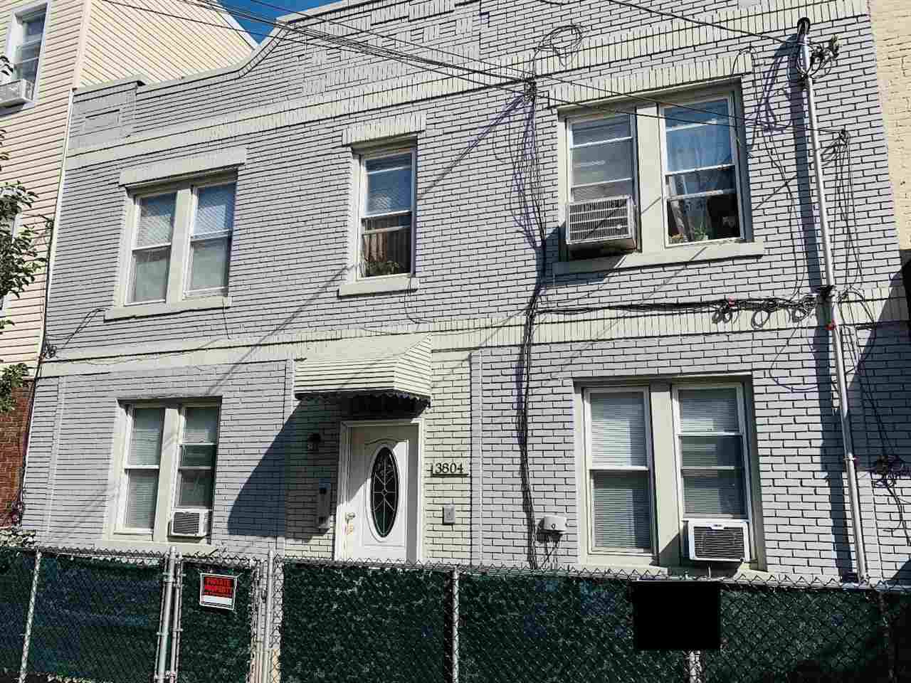3804 Palisade Ave - Photo 1