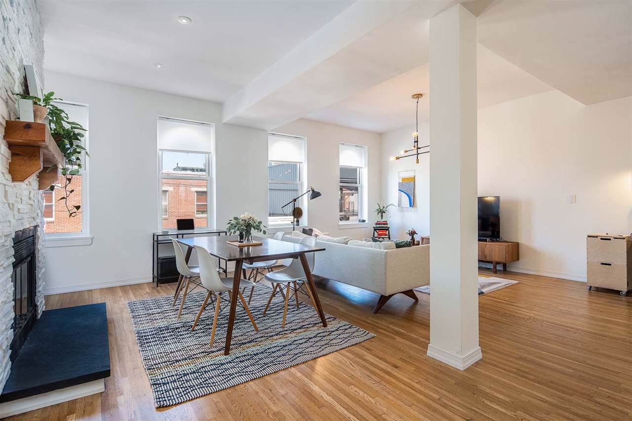 159 Newark St - Photo 1