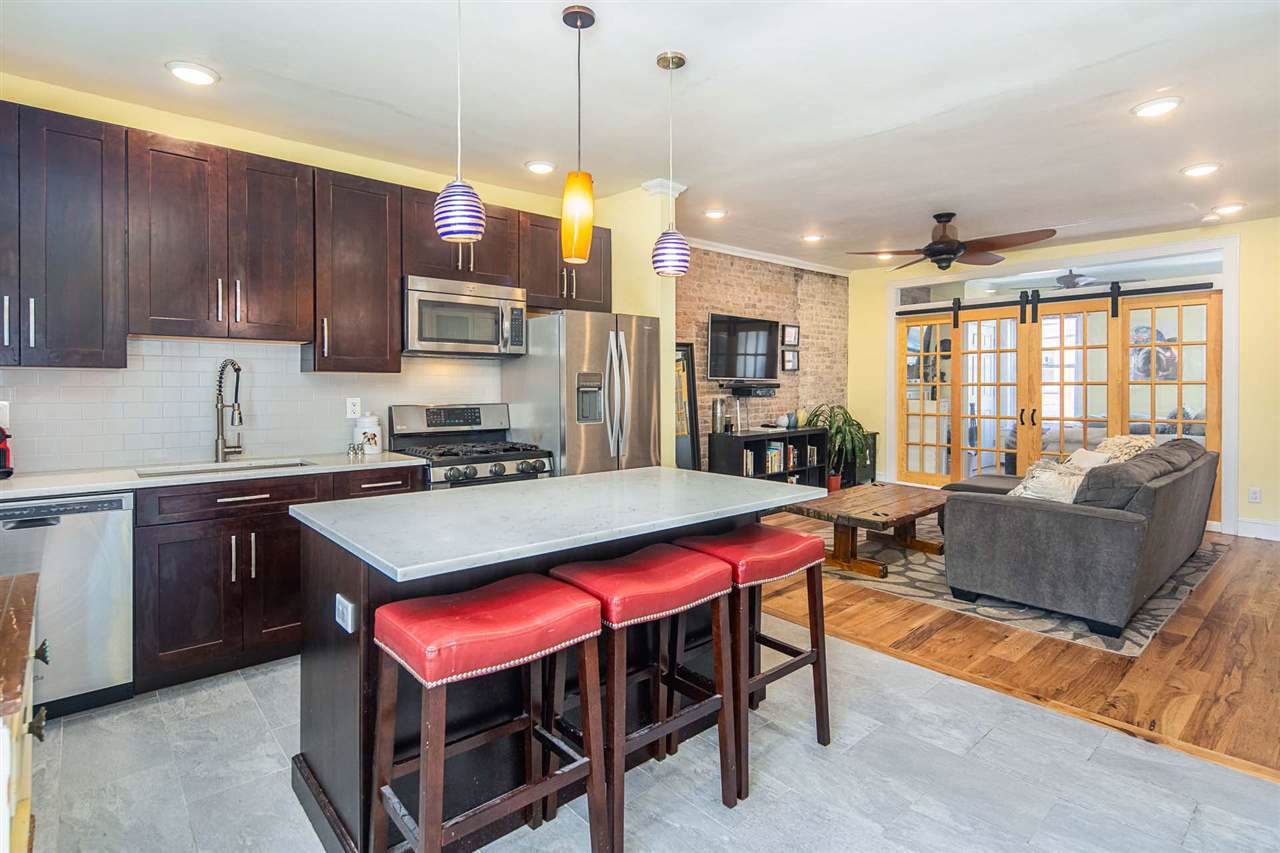 227 Park Ave - Photo 1