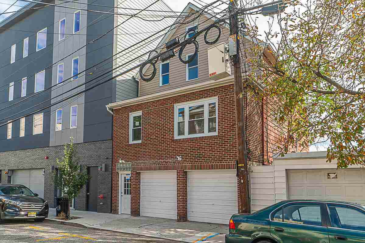 6114 Madison St - Photo 1
