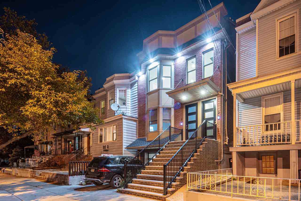 86 Nelson Ave - Photo 1