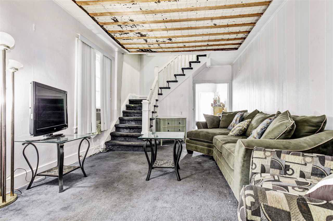 48 East 40Th St - Photo 1