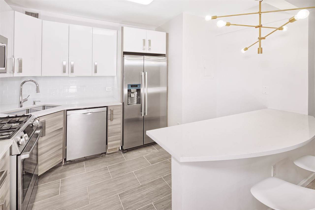 45 River Dr South - Photo 1