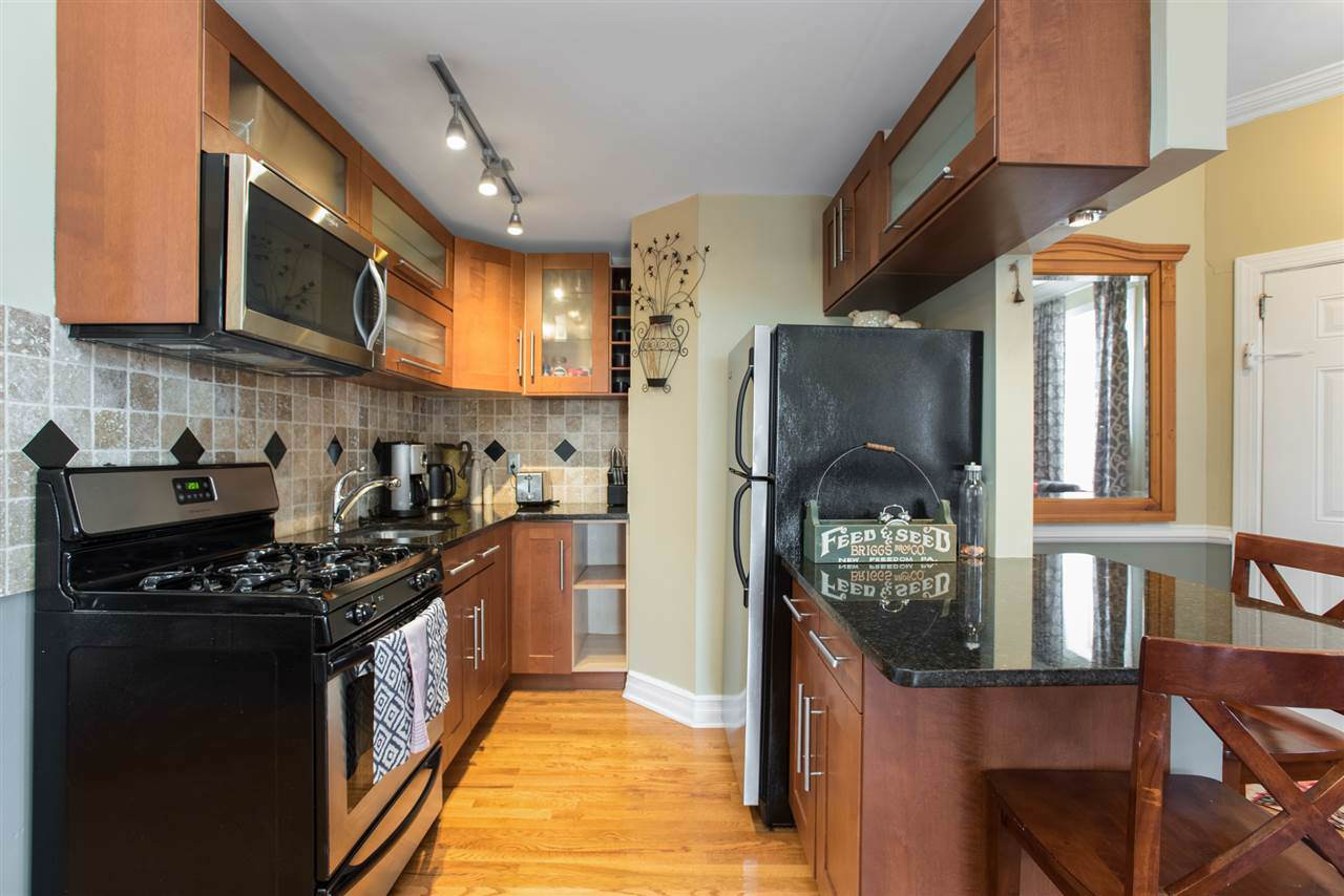 372 Communipaw Ave - Photo 1