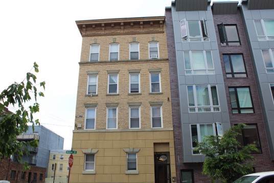 500 Monroe St - Photo 1