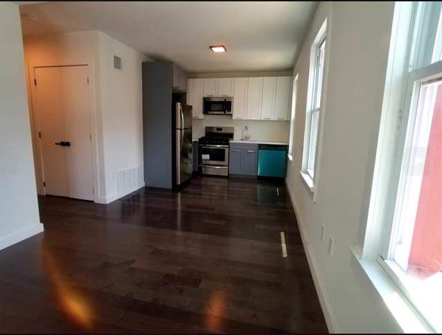 510 Mercer St - Photo 1
