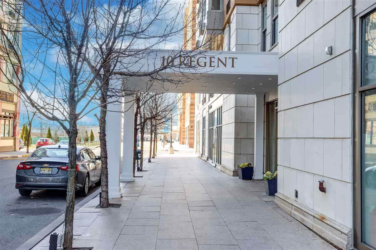 10 Regent St - Photo 1