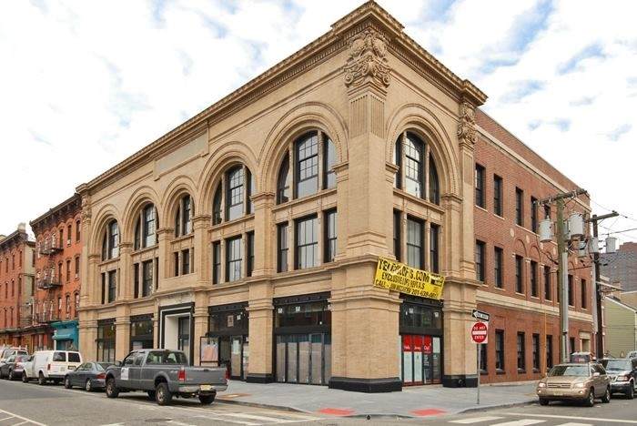 8 Erie St - Photo 1