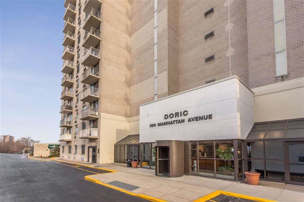 100 Manhattan Ave - Photo 1