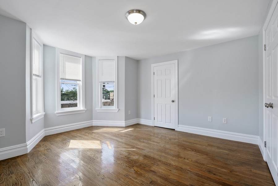 6710 Adams St - Photo 1