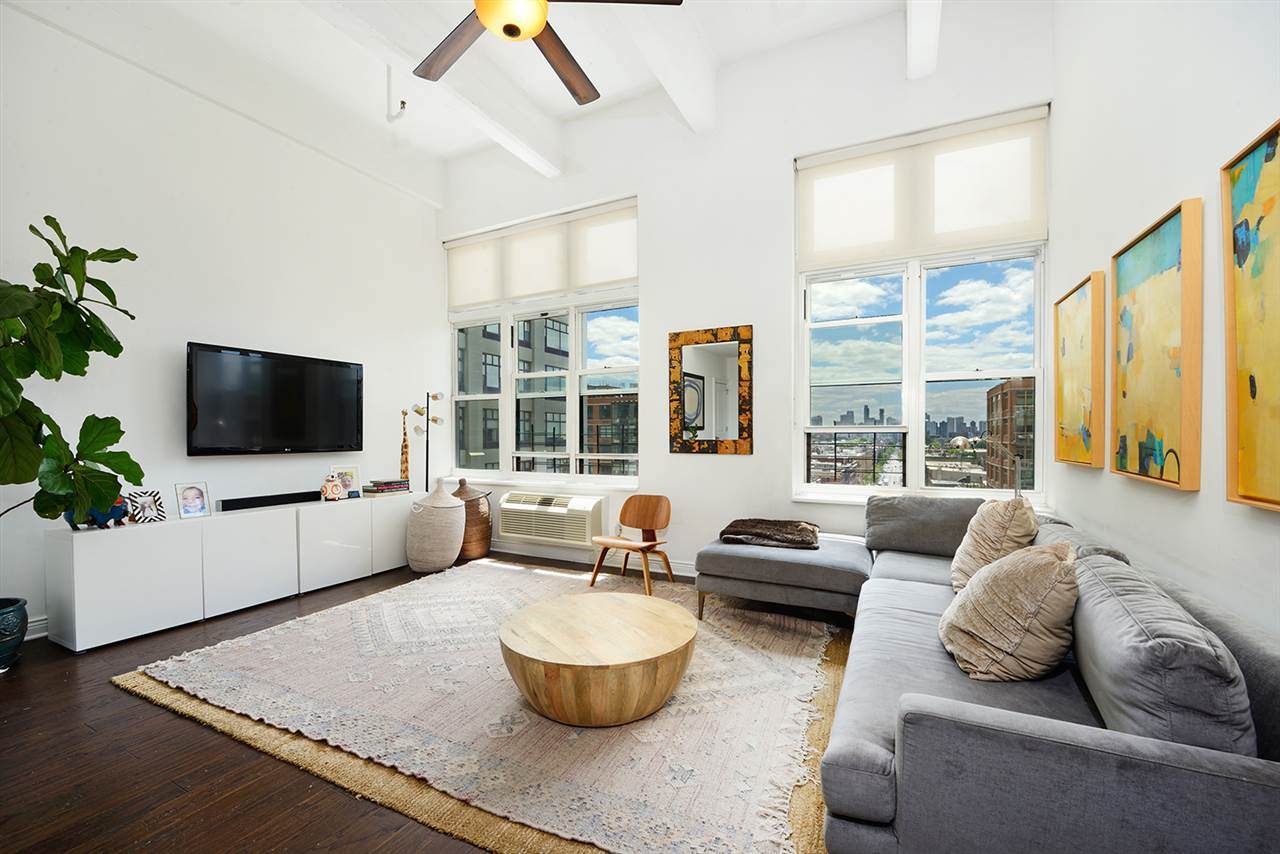 1500 Washington St - Photo 1