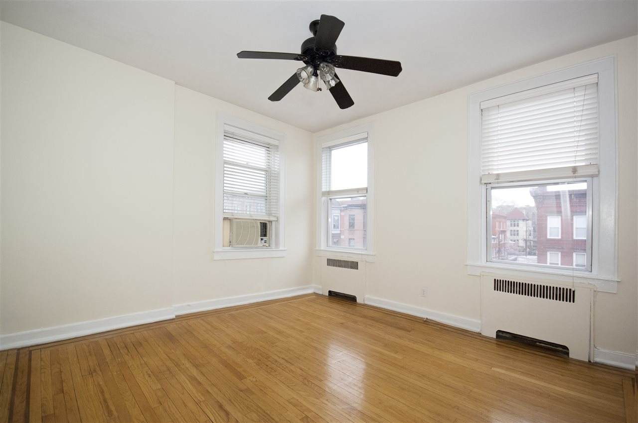 740 Washington St - Photo 1