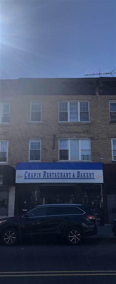 508 Ocean Ave - Photo 1