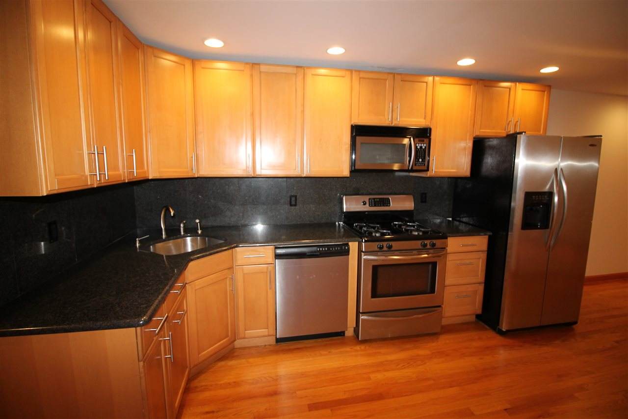 5203 Blvd East - Photo 1