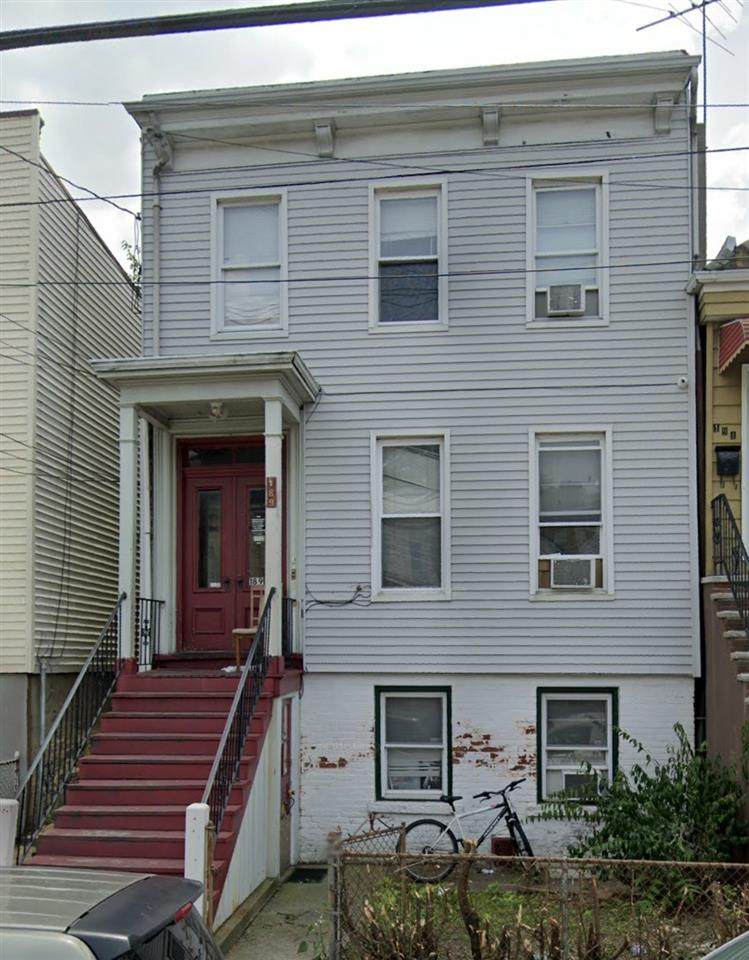 189 Hutton St - Photo 1