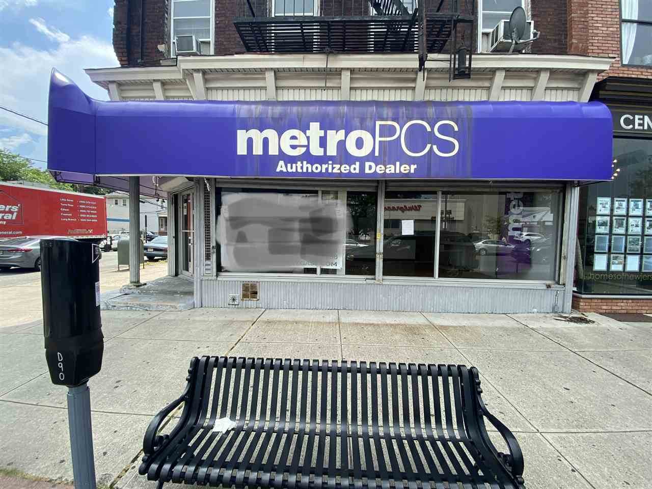 700 Broadway - Photo 1