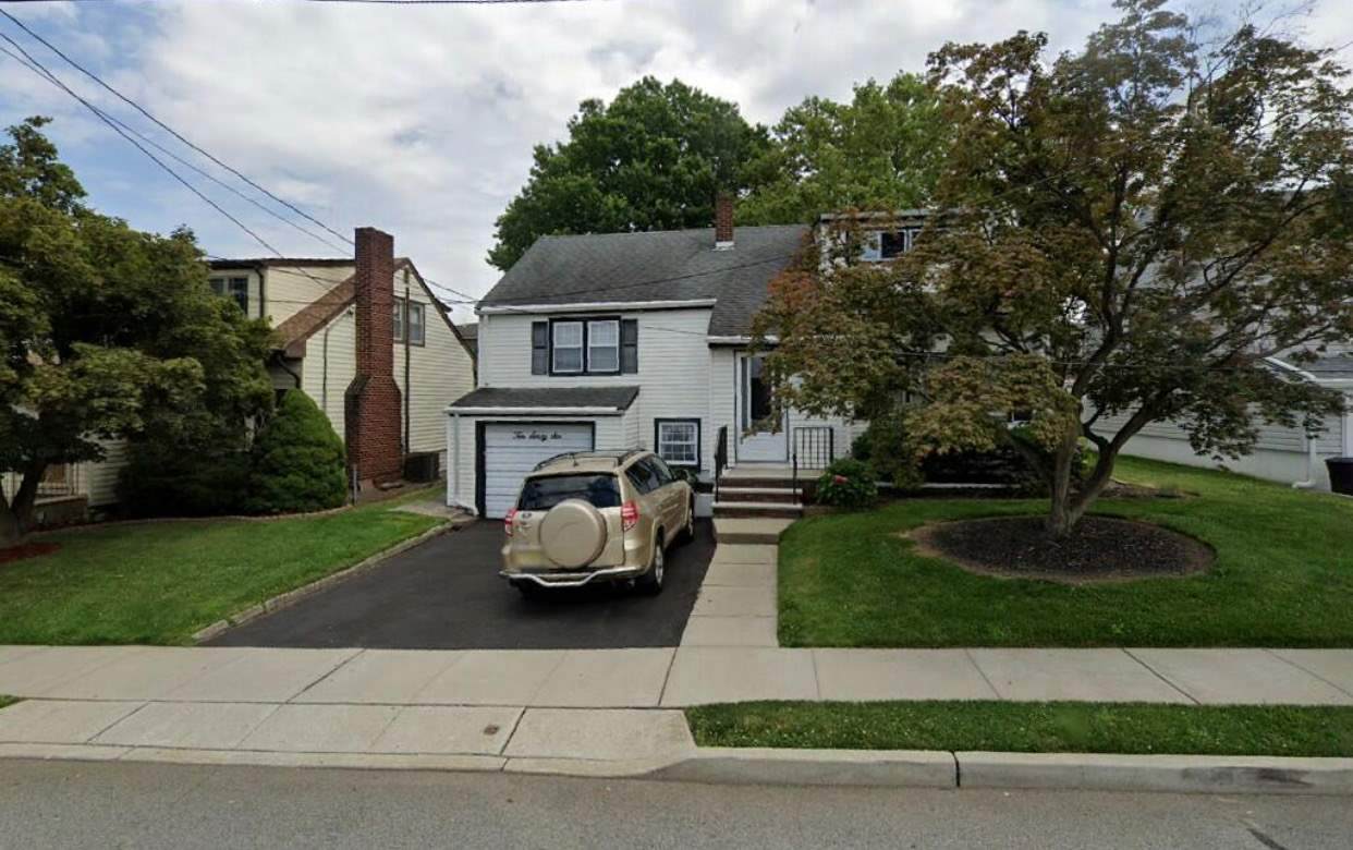 1066 Stonewall Lane - Photo 1