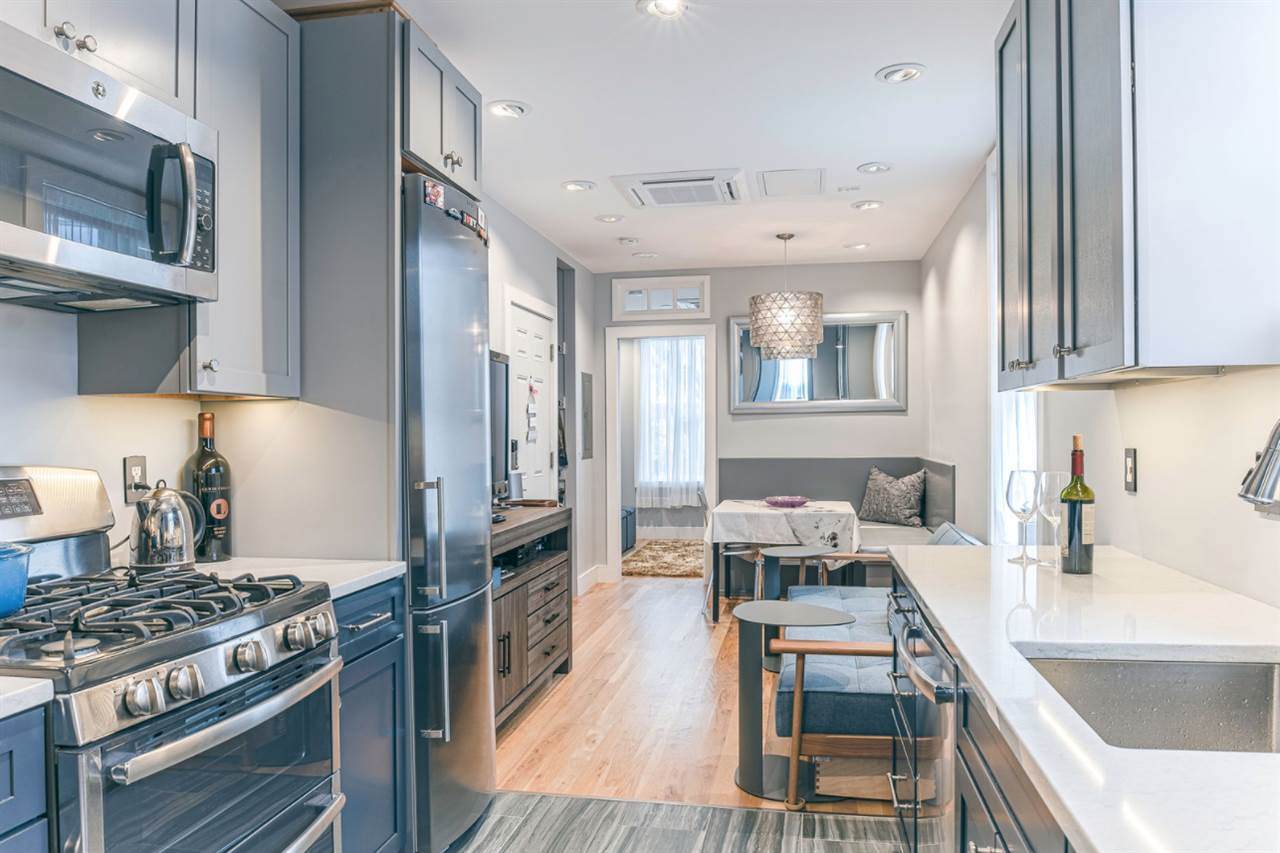 332 Madison St - Photo 1