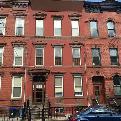 1206 Park Ave - Photo 1