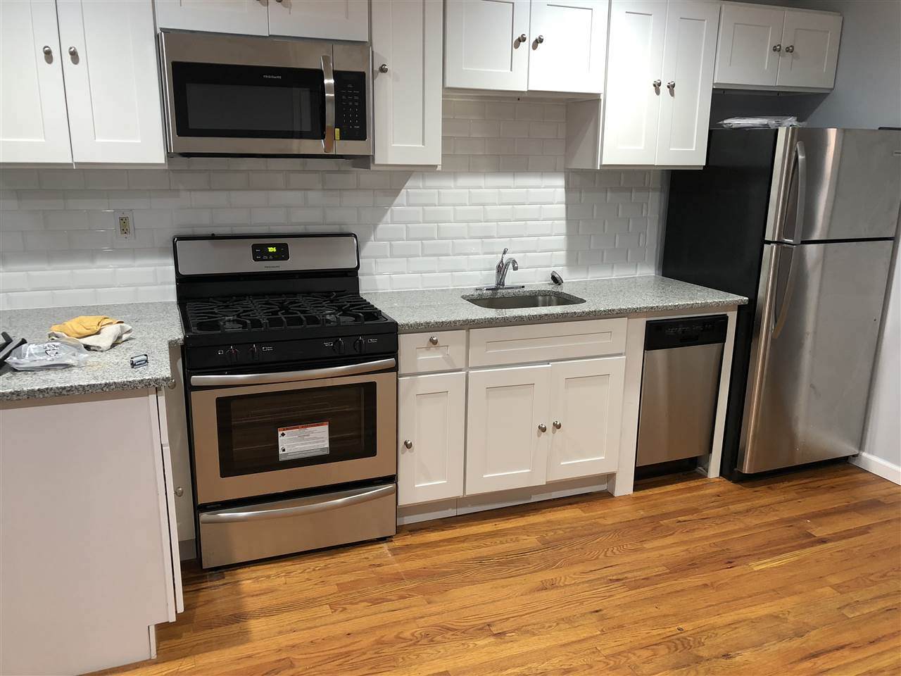 282 5TH ST - Photo 1