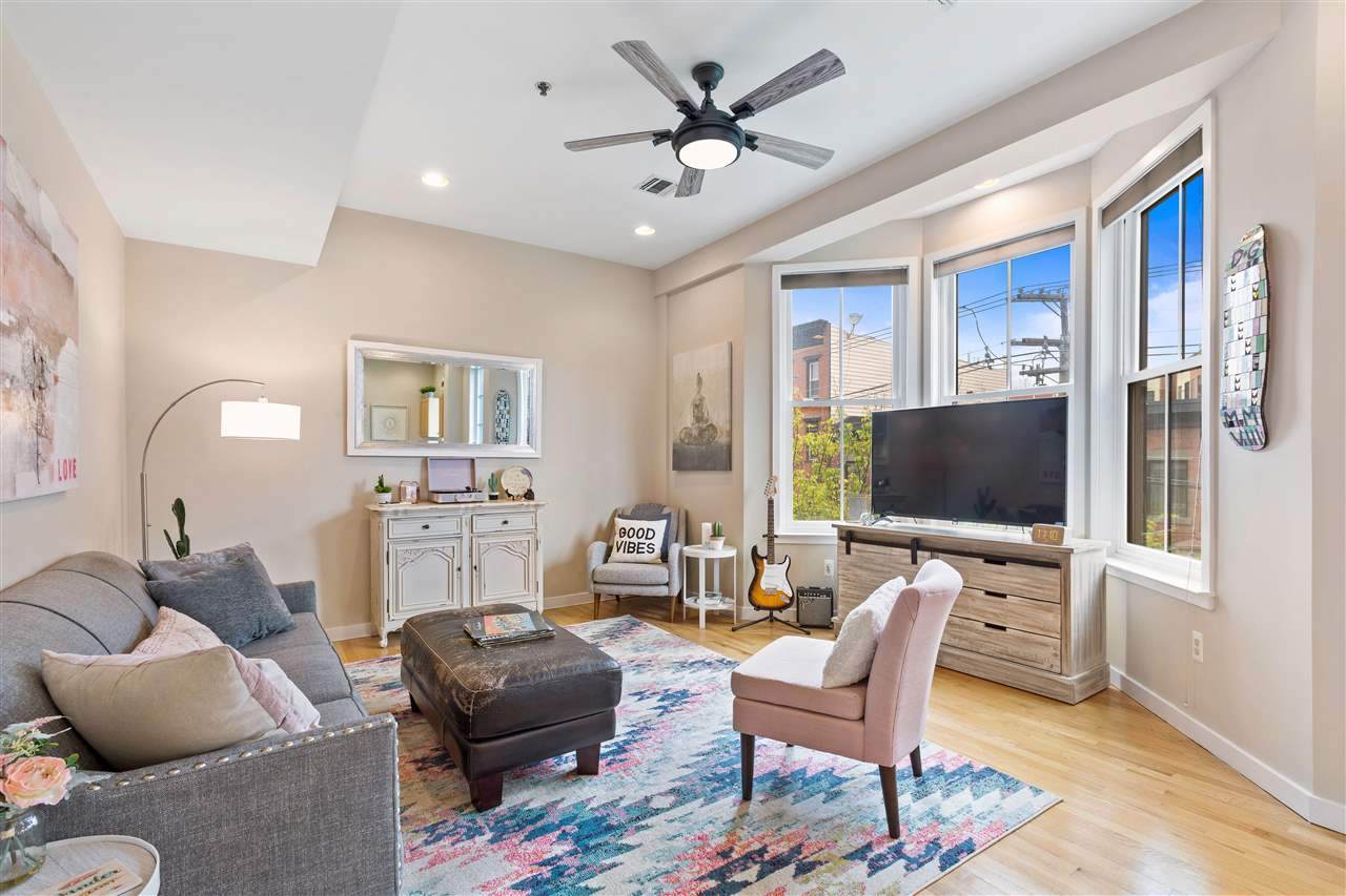 56 Jefferson St - Photo 1
