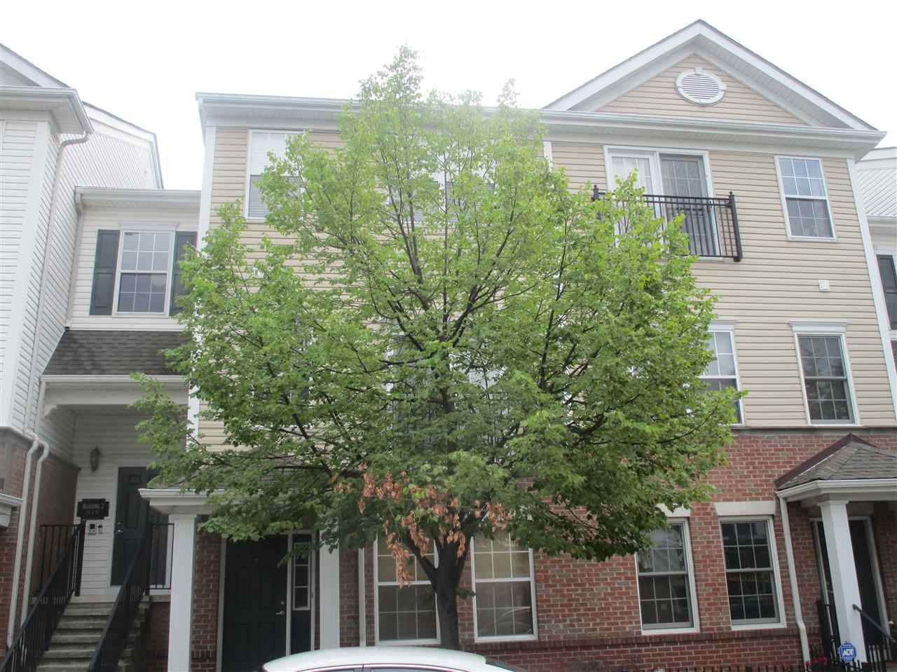 4 Tribeca Ave - Photo 1