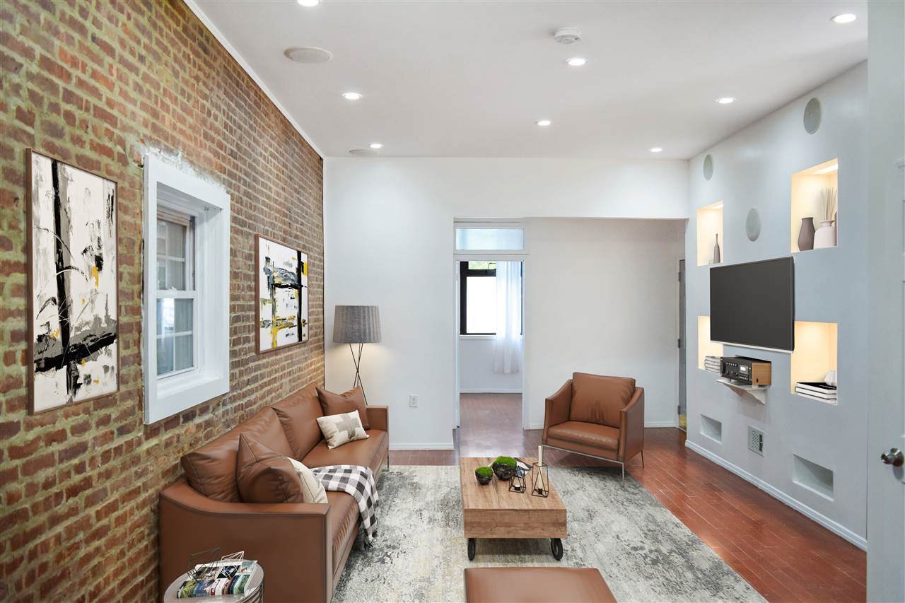 75 Laidlaw Ave - Photo 1