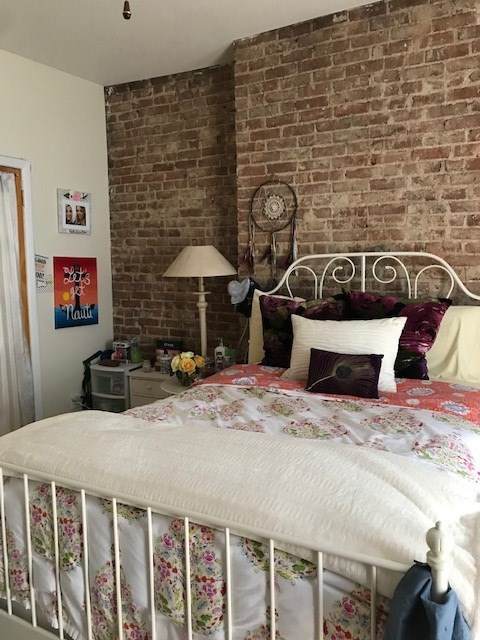 1104 Washington St - Photo 1