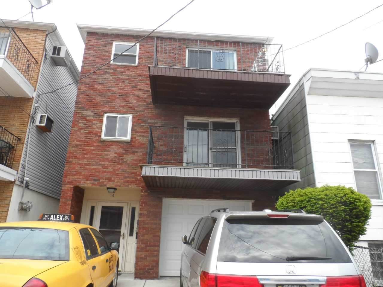 16 Western Ave - Photo 1