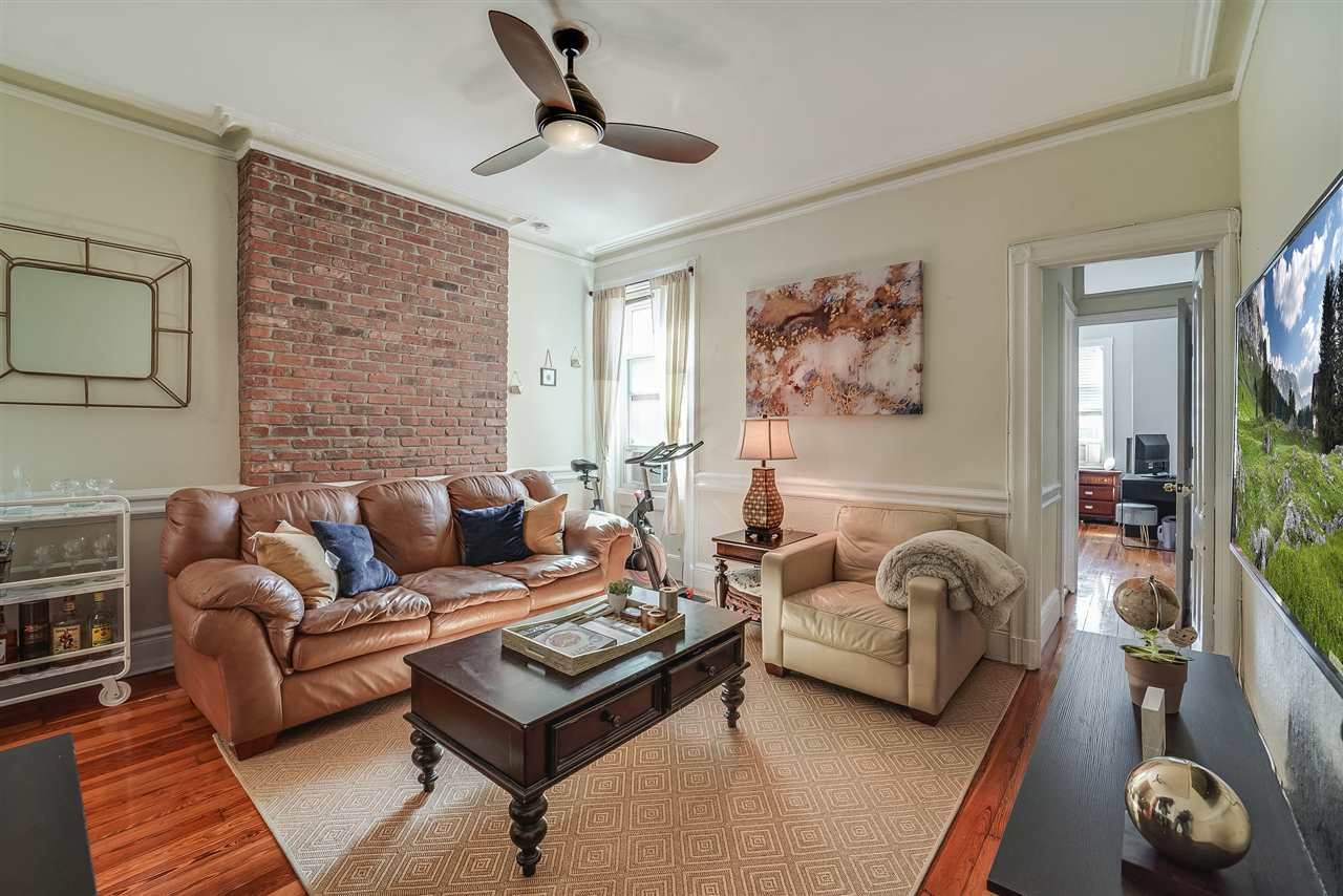 1302 Park Ave - Photo 1