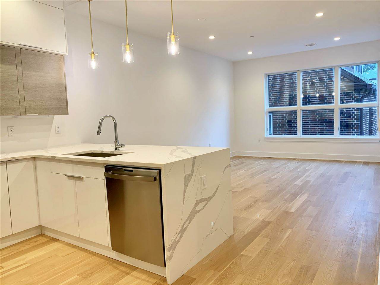6025 Blvd East - Photo 1