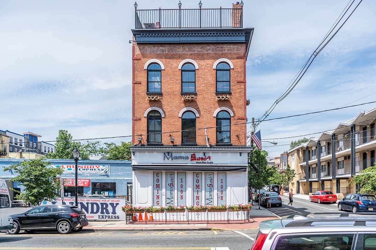 3417 Park Ave - Photo 1