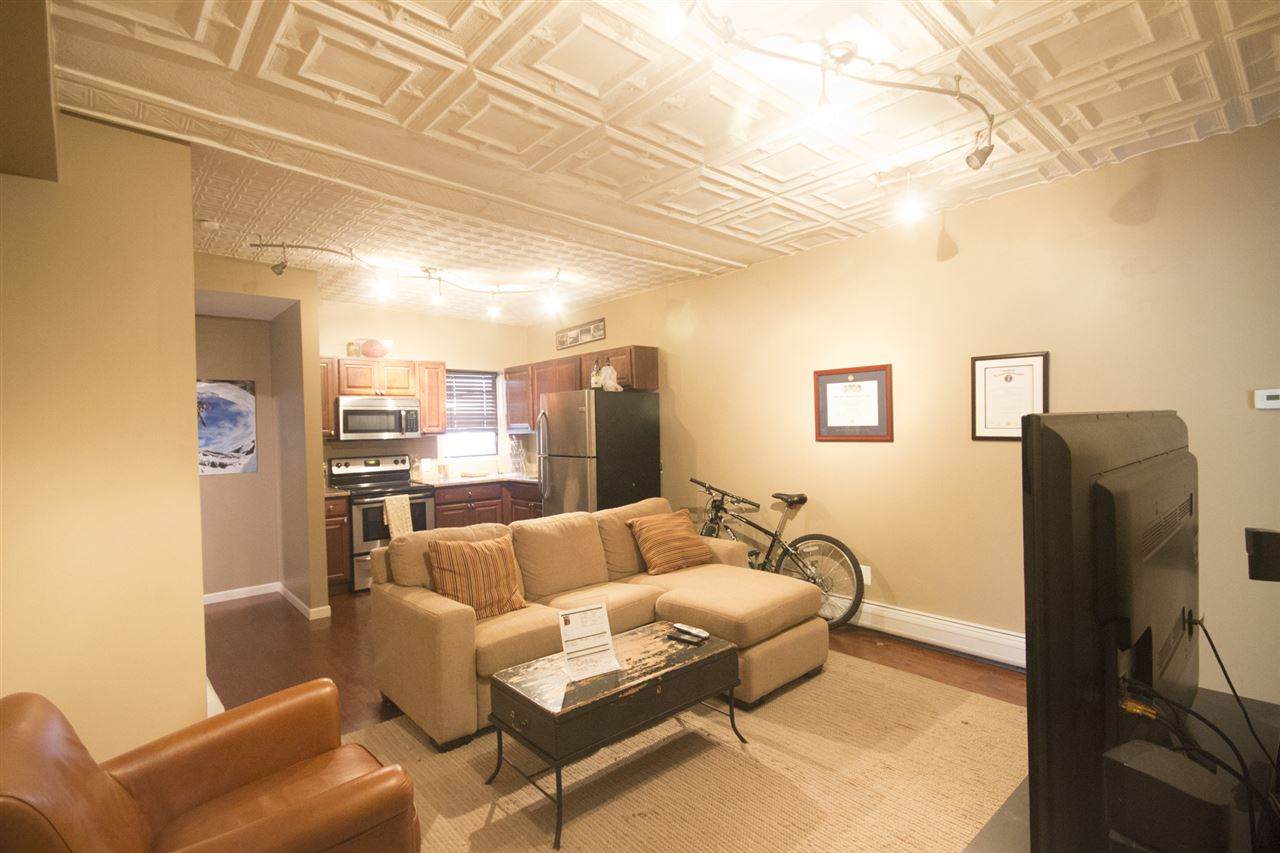 209 Adams St - Photo 1