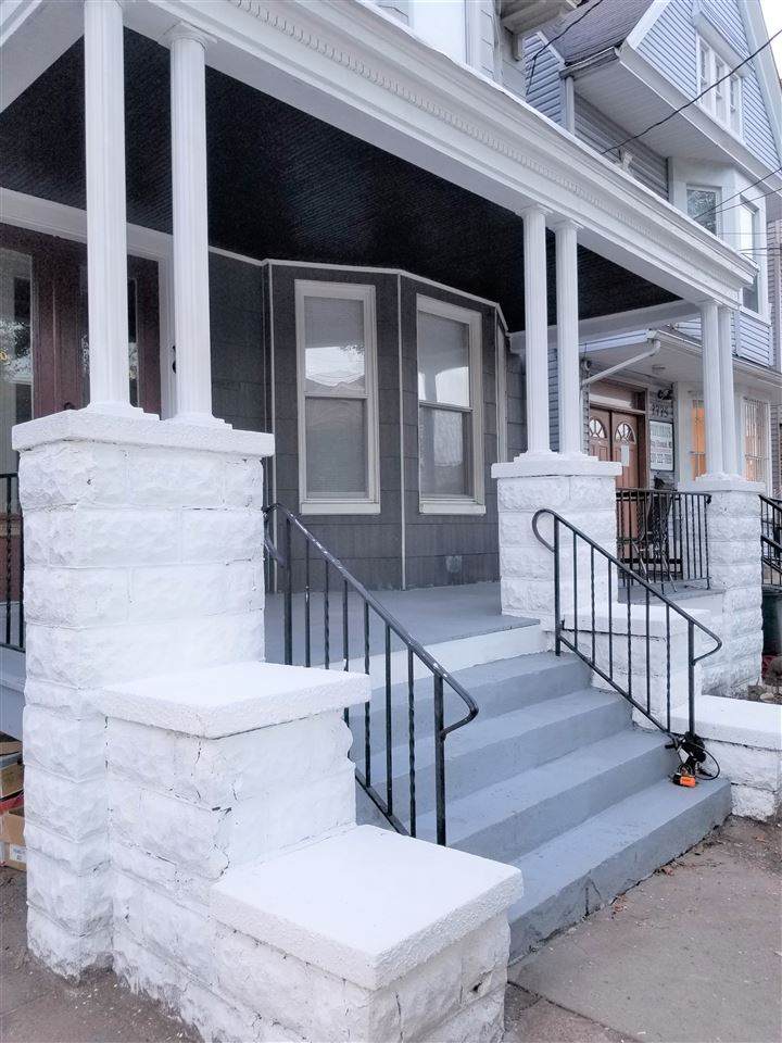 2773 Kennedy Blvd - Photo 1
