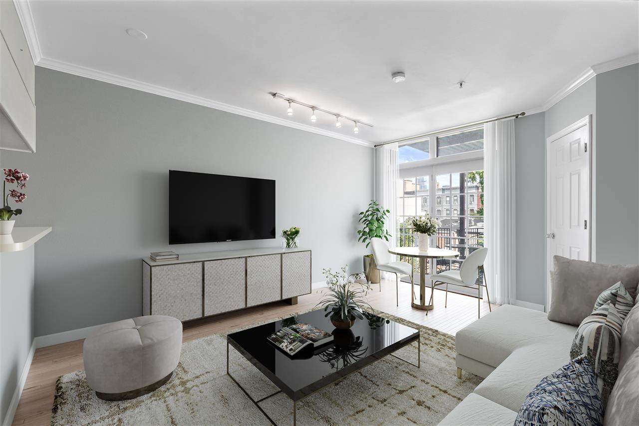 809 Willow Ave - Photo 1