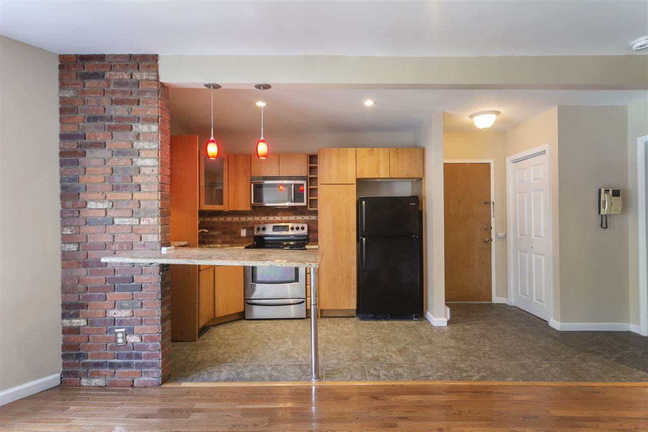211 Prospect Ave - Photo 1