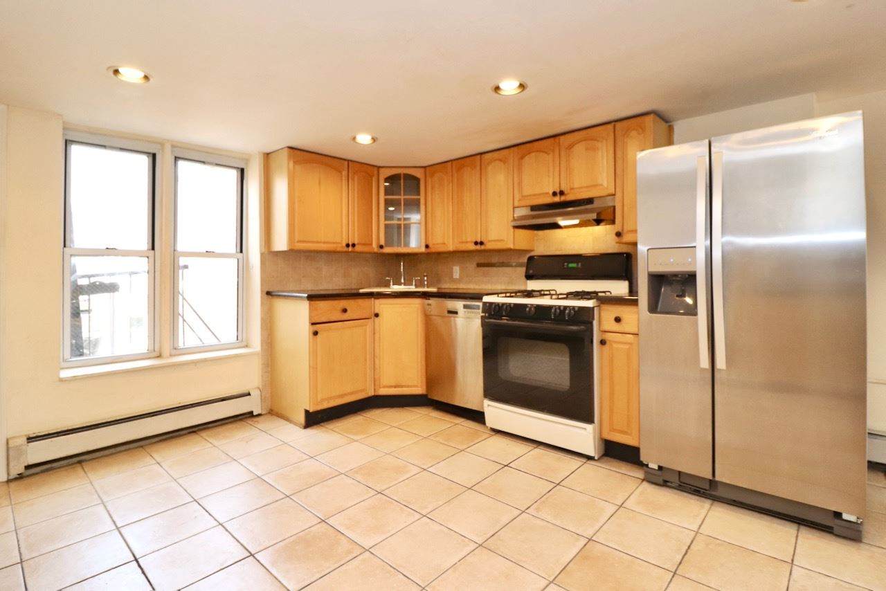 278 3RD ST - Photo 1