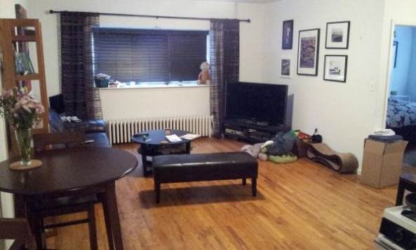 217 10TH ST - Photo 1