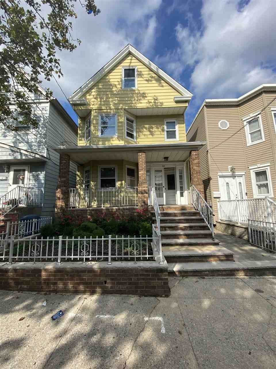 21 West 46Th St - Photo 1