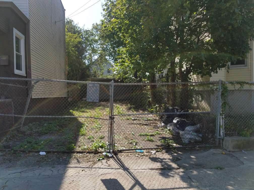 63 Stegman St - Photo 1