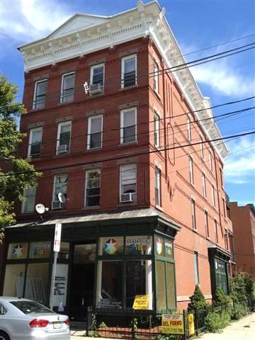 278 Monmouth St - Photo 1