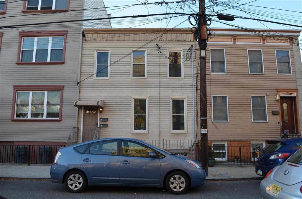 411 2ND ST - Photo 1