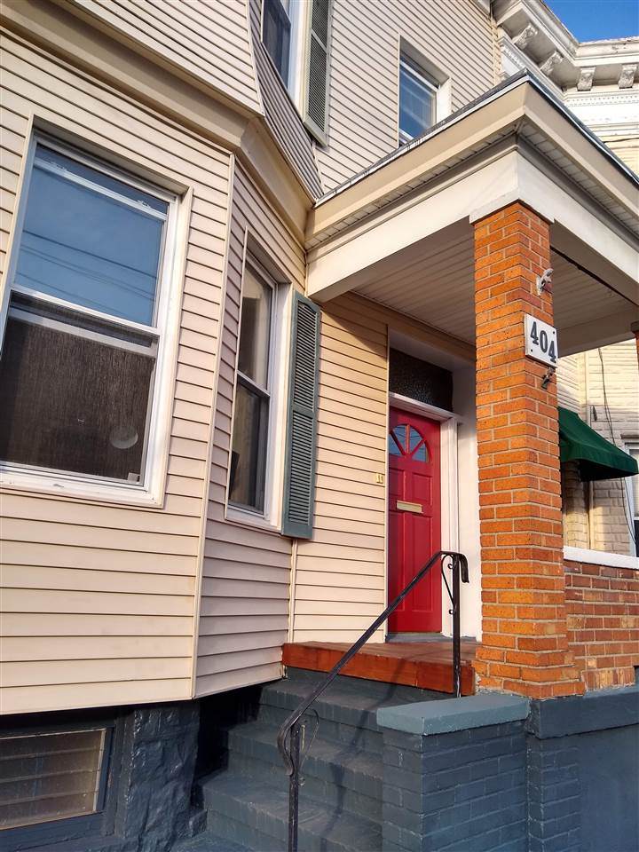 404 67TH ST - Photo 1