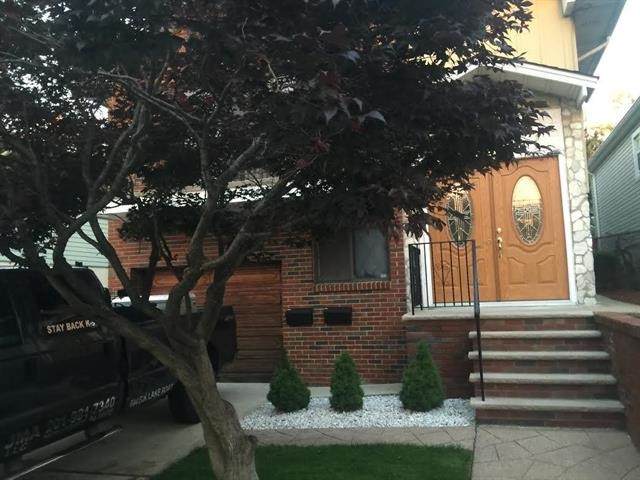 762 9TH ST - Photo 1