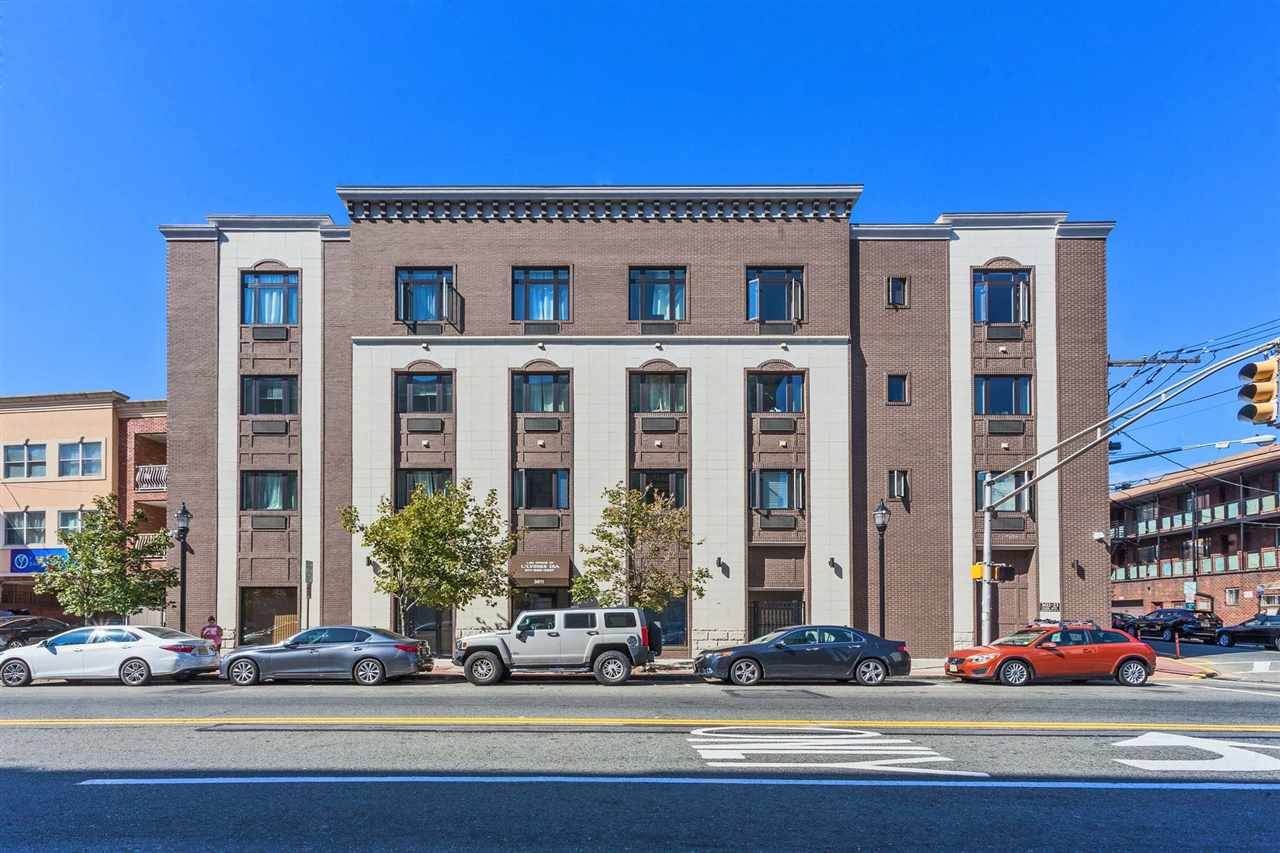 3611 Park Ave - Photo 1