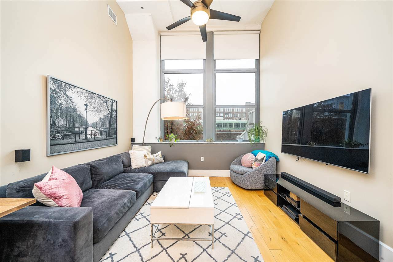 50 Dey St - Photo 1